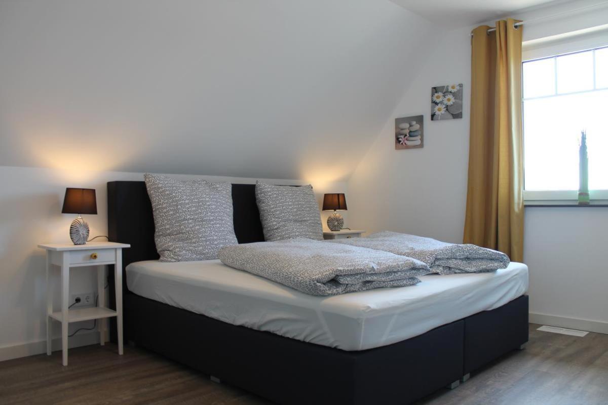 Ferienhaus Finja In Born Buitenkant foto